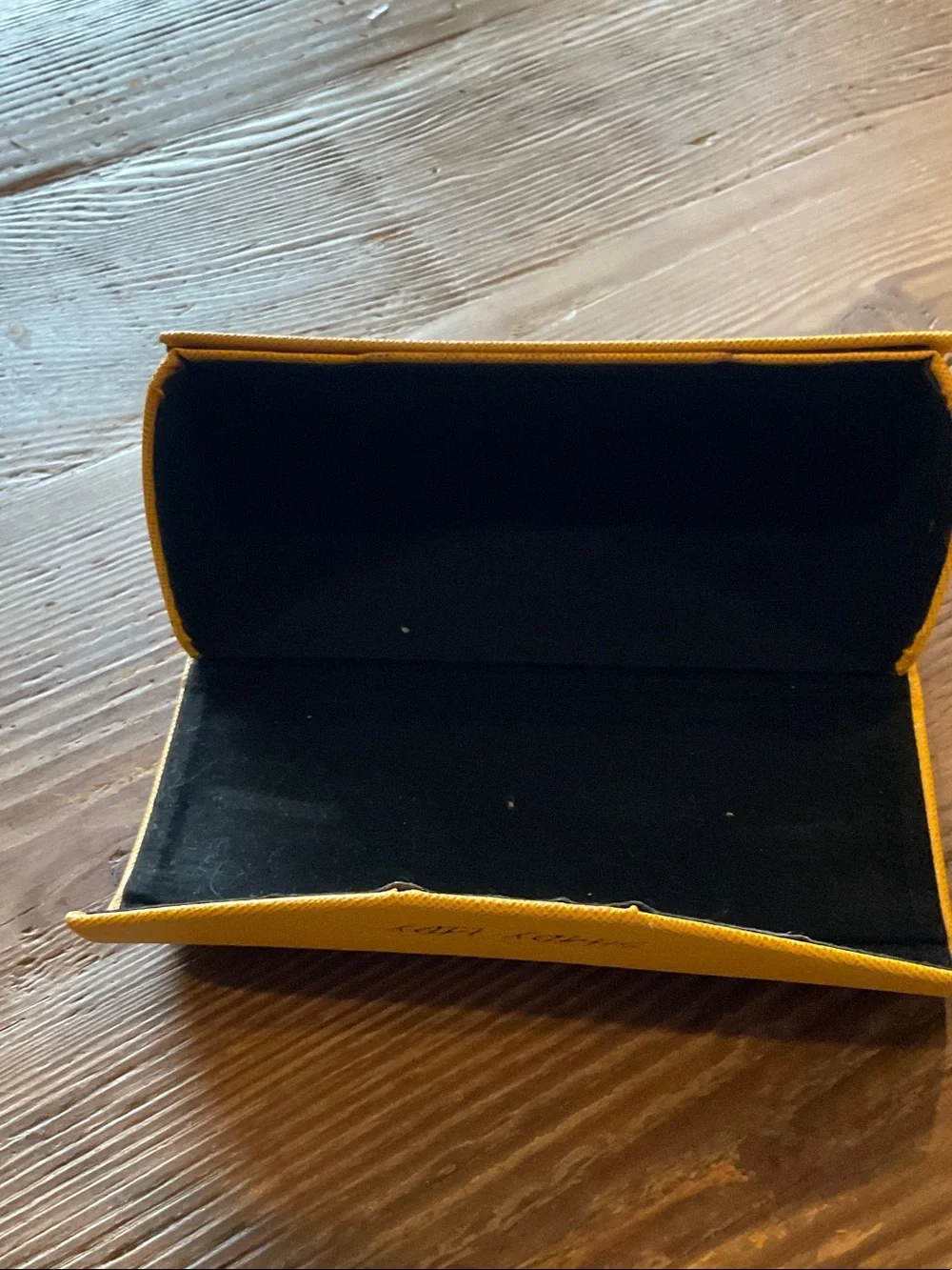 Shady Lady Yellow Sunglasses Case - Styled Protective Sleeve